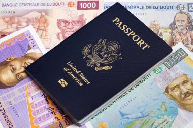 Cibuti parasıyla Amerikan pasaportu - frank