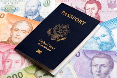 Şili parasıyla Amerikan pasaportu - peso