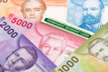 Şili parasının Amerikan daimi ikamet kartı - Pezos