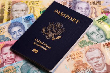 Malawian parasıyla Amerikan pasaportu - Kwacha