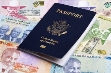 Namibya parasıyla Amerikan pasaportu - dolar