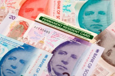 İskoç parasının Amerikan daimi ikamet kartı - Pound