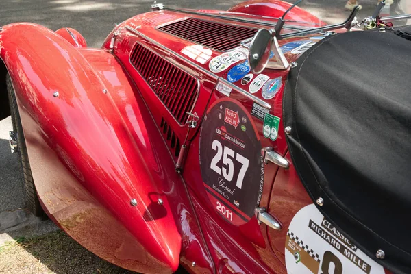 Nahaufnahme Auf Einem Roten Alfa Romeo 2500 Super Sport Corsa — Stockfoto