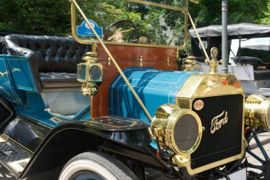 Ford Model T Roadster, 1911 'den kalma üstü açık 46 Uluslararası Eski Zaman Toplantısı sırasında, Almanya, Baden-Baden' de, 2023.