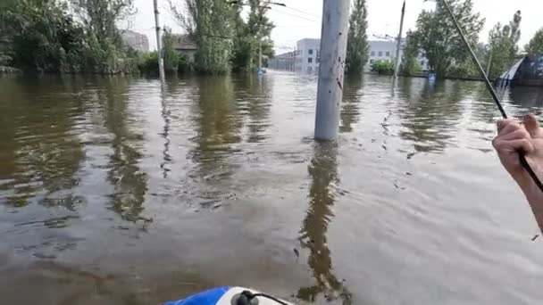 Inundaciones Ciudad Kherson Como Resultado Explosión Una Presa Río Dnipro — Vídeos de Stock