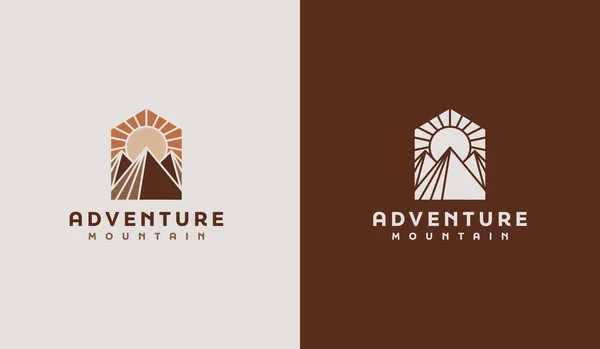 Эмблемы Горных Путешествий Приключения Открытом Воздухе Значки Логотипы Горный Туризм — стоковый вектор