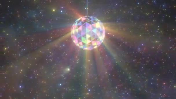 Piękna Kula Disco Błyszcząca Tęcza Kolorowe Wiązki Światła Przestrzeni Kosmicznej — Wideo stockowe