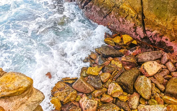 Extremely Beautiful Huge Big Surfer Waves Rocks Cliffs Stones Boulders — Stock Photo, Image
