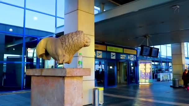 Dentro Del Aeropuerto Internacional Atenas Spata Artemida Ática Grecia — Vídeo de stock