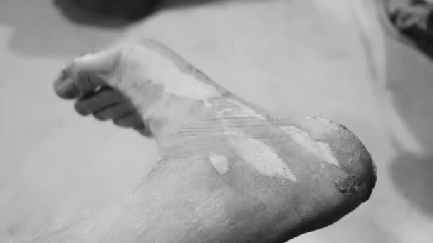 Чрезвычайно Грязные Белые Пыльные Грязные Ноги Острове Айла Холбокс Кинтана — стоковое видео