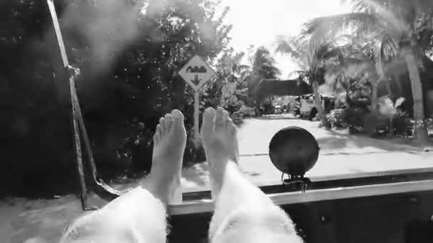 Гольф Кар Катание Коляске Ногами Острове Isla Holbox Кинтана Роо — стоковое видео