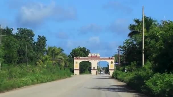 Welcome Gate Entrance Village Kantunilkin Lazaro Cardenas Quintana Roo Mexico — Stockvideo
