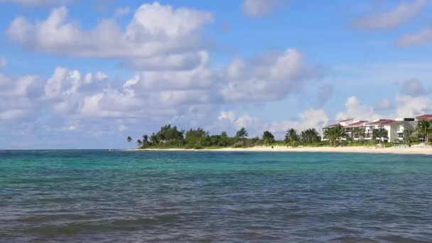 Tropical Caribbean Beach Landscape Panorama Clear Turquoise Blue Water Playa — Stockvideo
