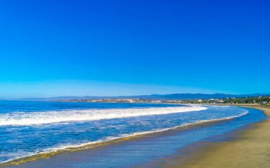 Zicatela Puerto Escondido Oaxaca 'da büyük sörfçü dalgaları..