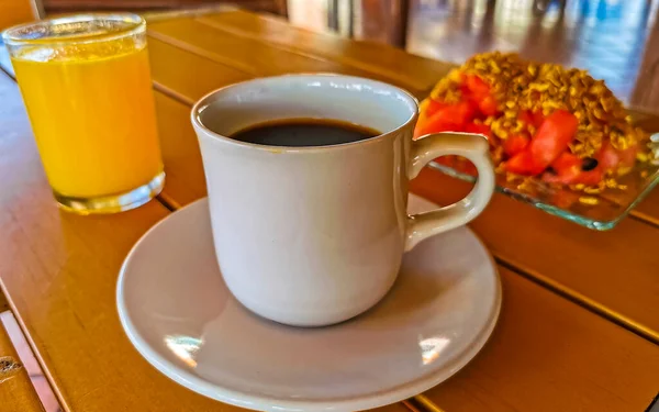 Ontbijt Het Restaurant Met Fruit Met Havermout Sinaasappelsap Koffie Zicatela — Stockfoto