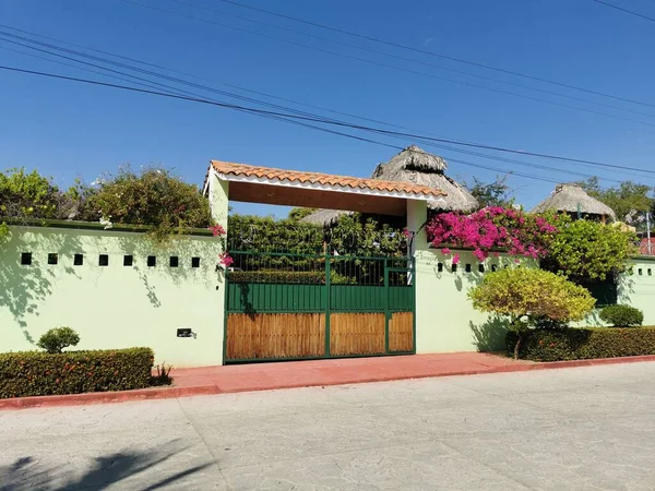 Luxuriöse Moderne Tropische Häuser Und Residenzhotels Bacocho Puerto Escondido Oaxaca — Stockfoto