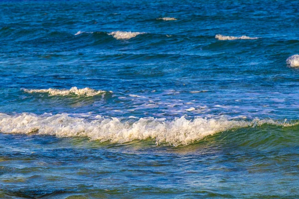 Olas Paisaje Tropical Playa Mexicana Mar Caribe Con Agua Azul — Foto de Stock