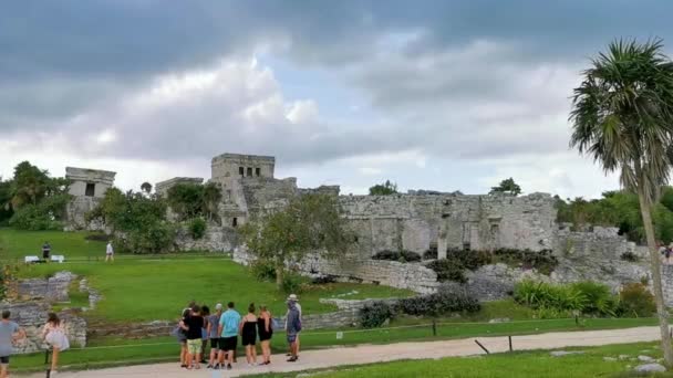 Tulum Mexico August 2022 Ancient Tulum Ruins Mayan Site Temple — Vídeo de stock