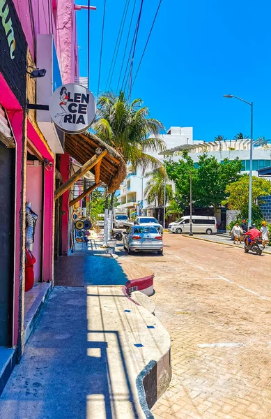 Playa Del Carmen Éves Május 2023 Tipikus Utcai Városkép Autók — Stock Fotó