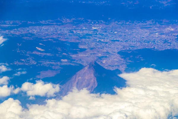 Volando Avión Sobre México Con Vista Volcanes Montañas Nubes — Foto de Stock