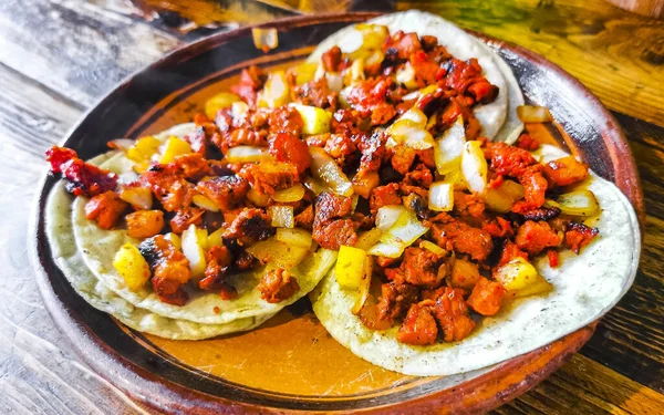 Mexicaanse Taco Met Limoen Hete Saus Ananas Uien Playa Del — Stockfoto