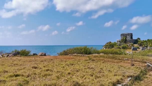 Natural Seascape Panorama View Ancient Tulum Ruins Mayan Site Temple — Vídeo de stock