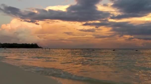 Дивовижний Барвистий Схід Сонця Тропічному Мексиканському Узбережжі Карибського Басейну Пейзажна — стокове відео