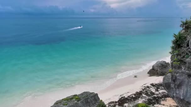 Natural Seascape Panorama View Ancient Tulum Ruins Mayan Site Temple — Video