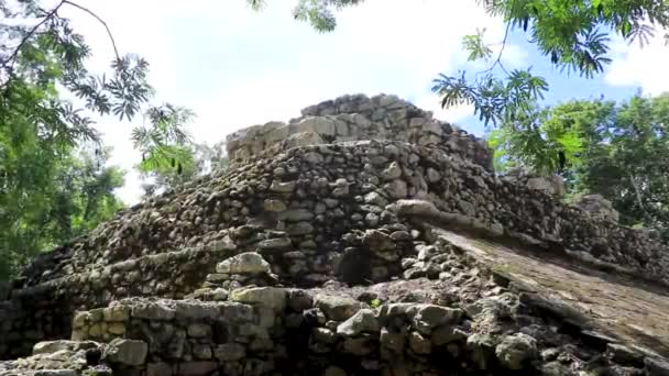 Coba Maya Ruïneert Oude Gebouwen Piramides Balspel Het Tropische Bos — Stockvideo