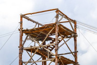 Coba Belediyesi, Tulum Quintana Roo Mexico 'daki Coba harabelerinin girişindeki otopark gözetleme kulesi..
