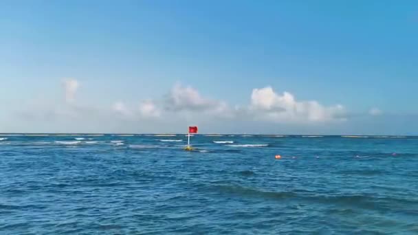 Red Flag Swimming Prohibited High Waves Playa Del Carmen Quintana — Vídeo de Stock