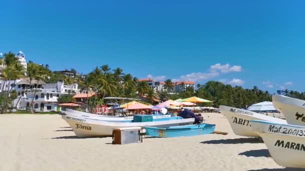 Puerto Escondido Oaxaca Meksyk Luty 2023 Łodzie Rybackie Porcie Plaży — Wideo stockowe