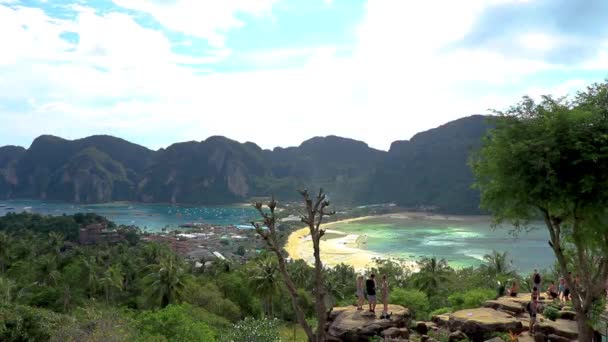 Нанг Крабі Таїланд Жовтень 2018 Туристи Красивому Знаменитому Пляжному Лагуні — стокове відео