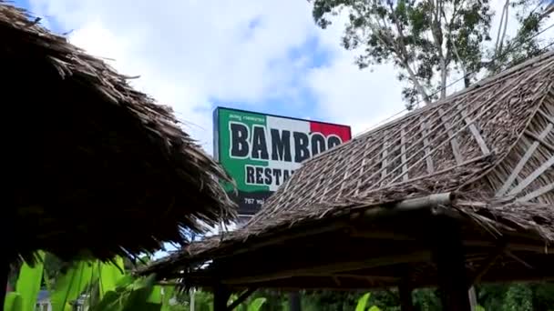 Nang Krabi Tailandia Octubre 2018 Casa Campo Bambú Madera Cabaña — Vídeo de stock