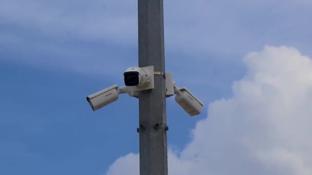 プラヤ カルメン キンタナ メキシコ 8月2023 メキシコのプラヤ カルメン キンタナ ルーの郵便局外の監視カメラと監視システム — ストック動画