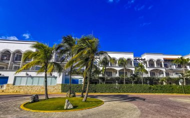 Playa del Carmen Quintana Roo Meksika 17. Nisan 2021 Luxurious Hilton Playa del Carmen Quintana Roo Meksika 'daki Windham Alltra Otel Binası.