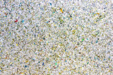 Playa del Carmen Quintana Roo Mexico 'daki sıkıştırılmış plastik şişelerden yapılmış kapı duvarı..