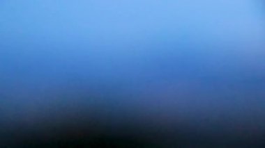 Güneşin doğuşu ve gecenin güzel manzarası dağ manzarası ve şehir orman ağaçları bulutları ve Orta Amerika 'daki San Jos ve Heredia Kosta Rika' nın doğası..