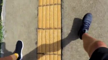 Orta Amerika 'da Para Heredia Kosta Rika' da spor ayakkabılarıyla koşmak..