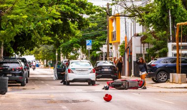 Playa del Carmen Quintana Roo Mexico 29. Kasım 2023 Playa del Carmen Quintana Roo Meksika 'da tehlikeli bir kaza geçirdi..