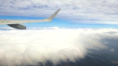 Kosta Rika manzarası üzerinde bir uçakta uçmak Orta Amerika 'da gökyüzü manzarası.