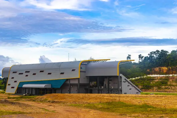 Ao Nang Krabi Tayland 19 numara. Ekim 2018 Ao Nang Koşu Stadyumu Ao Nang Amphoe Mueang Krabi Tayland, Güneydoğu Asya.