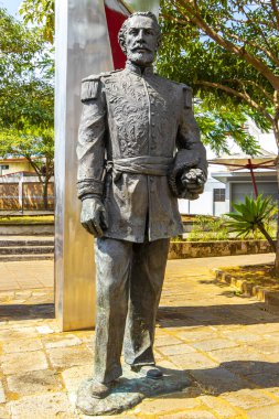 Orta Amerika 'daki Alajuela Kosta Rika Central Park' ındaki anıt heykel ve heykel.