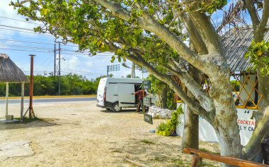 Tulum Quintana Roo Meksika 03. Mayıs 2023 Cenote parkına giriş Yaxmuul Tulum Quintana Roo Mexico 'da.
