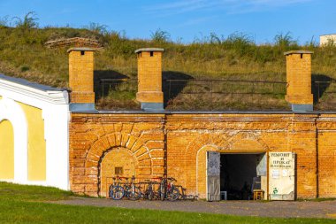 Eski Brest Kalesi duvar ve kapılar inşa ediyor Leninskiy Rayon Brest İlçe Brest Bölgesi Belarus 'ta kaybolan doğa kalıntıları.