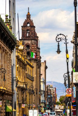 Centro Historico Mexico City, 11 numara. Şubat 2021 Eski tarihi binalar Centro Historico City Mexico 'da kilise katedrali inşaatı.