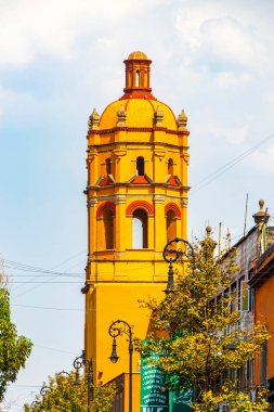 Centro Historico Mexico City 10 numara. Şubat 2021 Centro Historico Mexico City 'de güzel kubbeli kilise katedrali olan tarihi binalar..