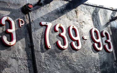 Brest Brest Bölgesi Belarus 20. Eylül 2020 Brest Belarus 'taki Demiryolu Mühendislik Müzesi' nde klasik klasik antika tren lokomotiflerinin siyah dokusu..