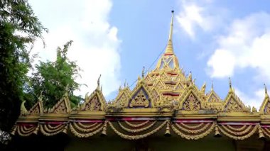 Pattaya Bang Lamung Amphoe Chon Buri Tayland 'daki Phra Tamnak Dağı tepesindeki Khao Phra Phra Phra Phra Pattaya Wat Tapınağı.