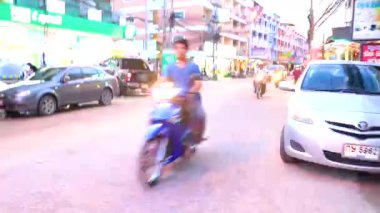 Pattaya Chon Buri Tayland 28 numara. Ekim 2018 Motosikletli trafik sıkışıklığı Pattaya Bang Lamung Chon Buri Tayland, Güneydoğu Asya.